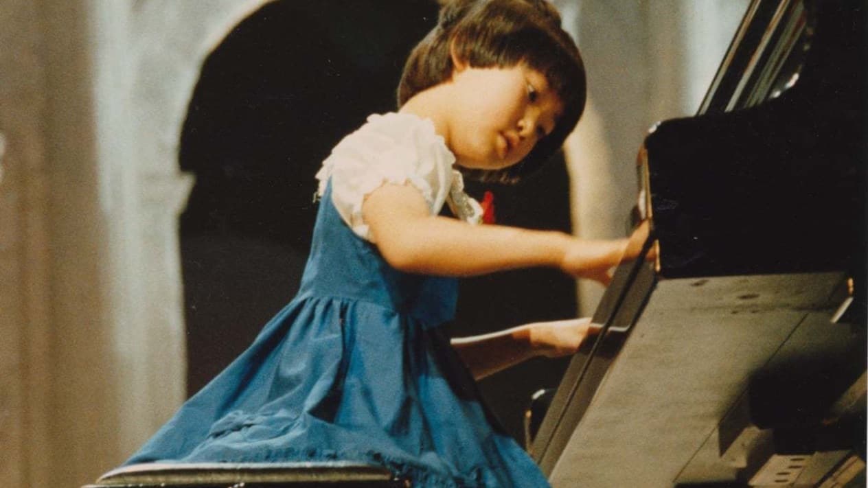 佐久間あすか写真(旧姓:松本あすか、イタリアコンクール参加当時7歳)